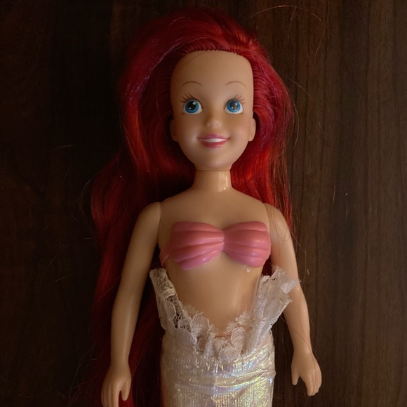 Vintage 1991 Tyco Disney The Little Mermaid Beautiful Bride Ariel Barbie Doll - Picture 2 of 9